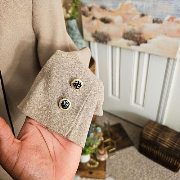 New VTG Beige KASPER 100% Wool  Statement Blazer. - Picture 6 of 15